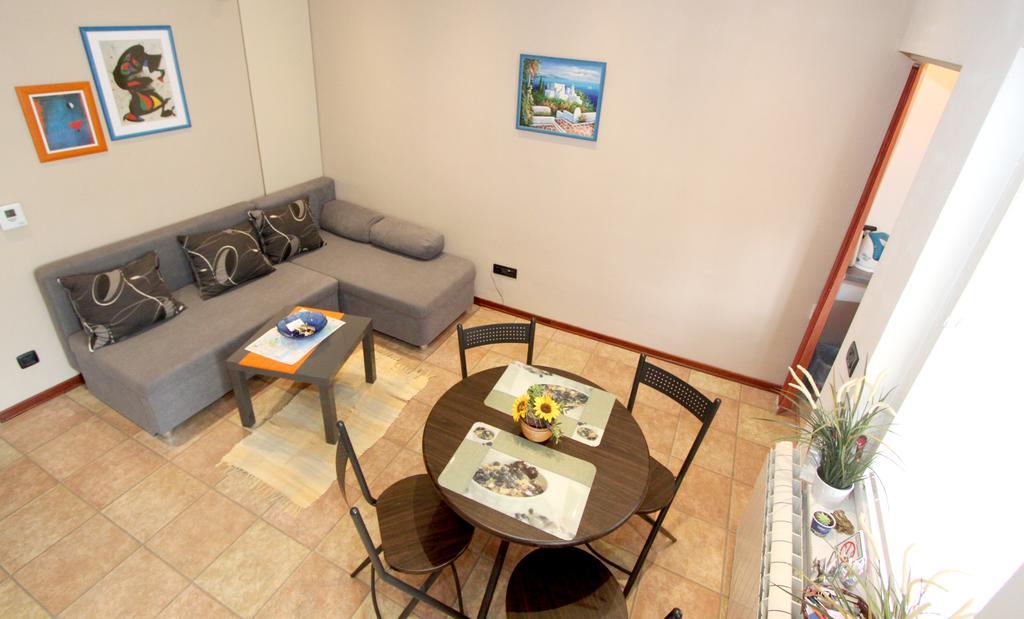 Sneki Apartment Belgrade Luaran gambar